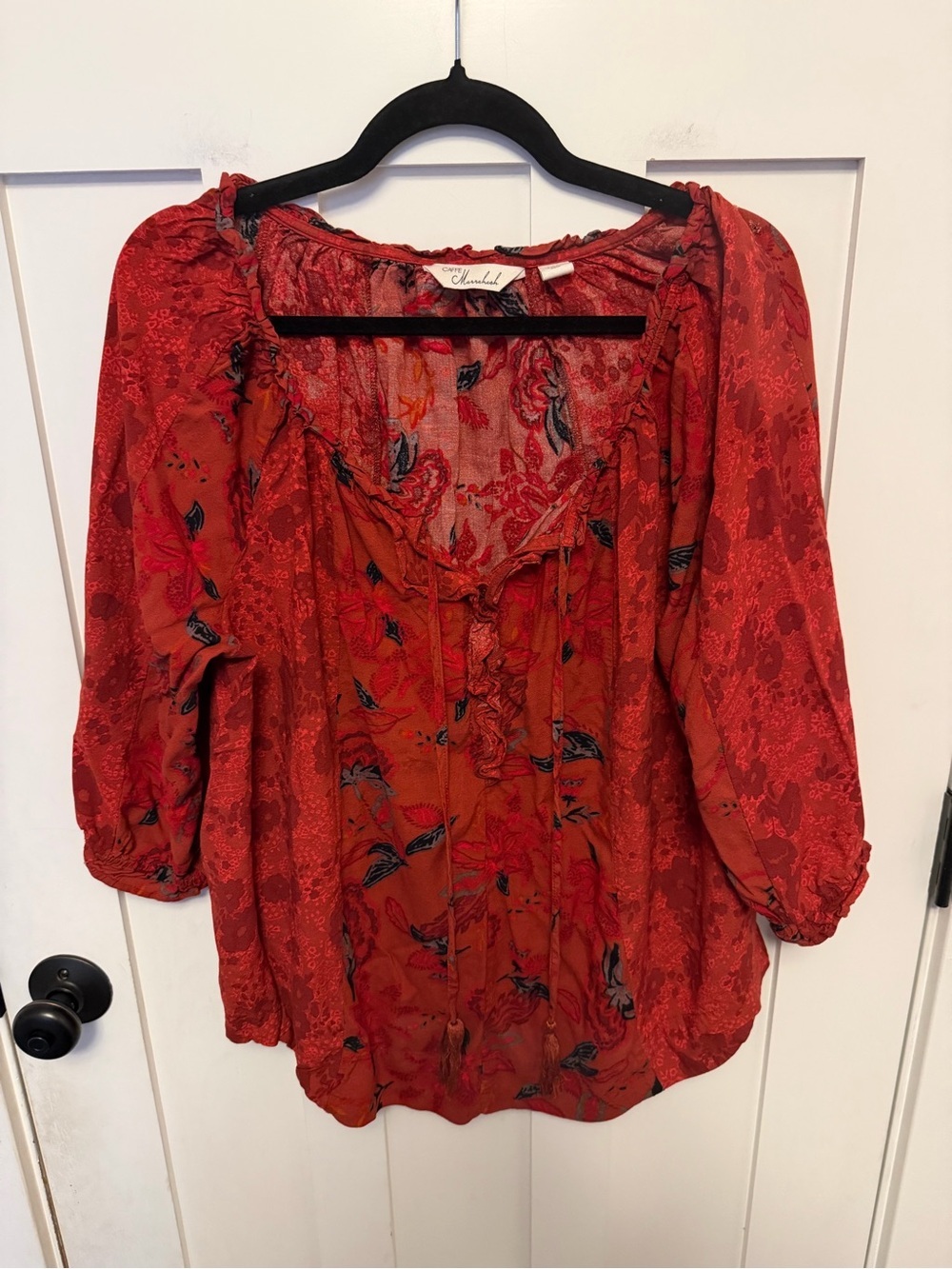 Caffe Marrakesh Red Floral Tassels Top size Large boho 100% rayon blouse